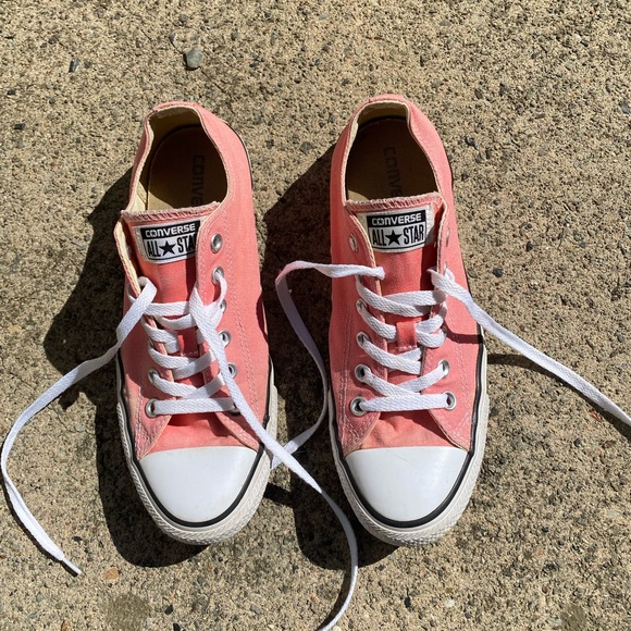 Pink Converse Womens Size 9 - Picture 3 of 8